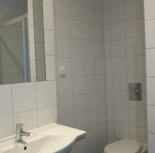 ホームステイ Stacja Rembertow ワルシャワ